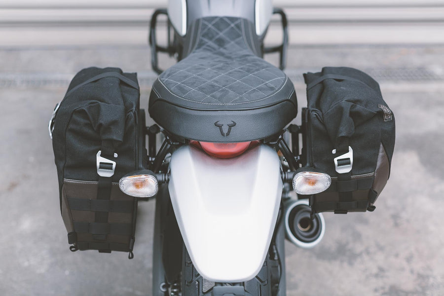 Ducati Scrambler 400 Sixty2 [2016-2020] - Sistema de bolsas laterales Legend Gear LC Black Edition – imagen 3