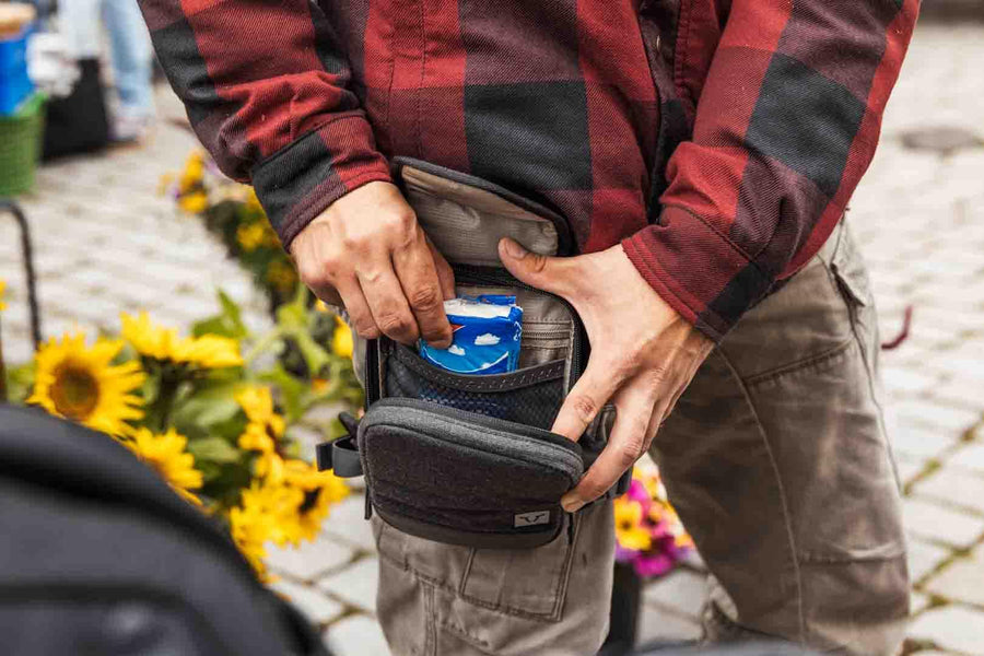 [SW-MOTECH] - Bolsa para piernas Legend Gear LA13 – Imagen 4