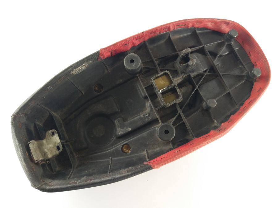 Suzuki GT 750 [1973] - Asiento del asiento no original
