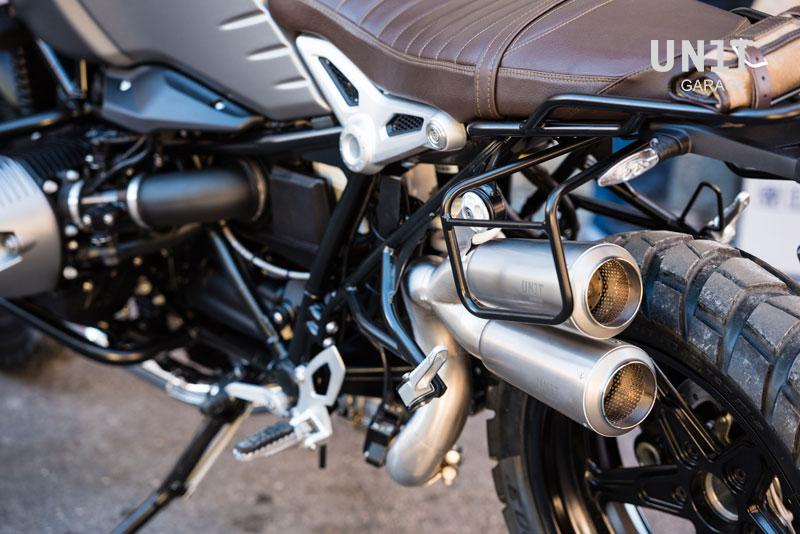 BMW R nineT 1200 Racer [2017-2020] - Seitentasche aus Leder + Doppelrahmen