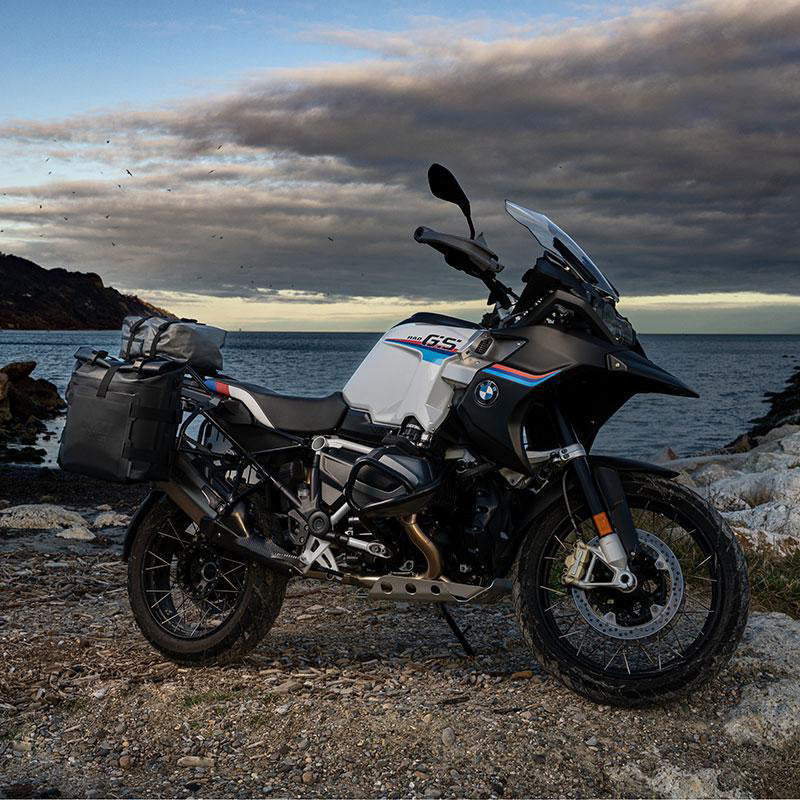 BMW F 900 GS Adventure [2024-] - Paar Aluminiumplatten mit vorderen Schnellkupplungen aus Hypalon und Schlössern