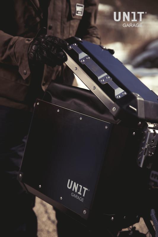 BMW R 12 nineT [2024-2026] - Khali Universal TPU Tasche