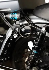 Harley-Davidson FLTRXSTSE 1977 Road Glide ST CVO 121 H.O. [2026] - REVO ARC Remote Reservoir FL Schraubenfederung – Oberfläche: Klar – Art.-Nr. 1310-1936 – Bild 7