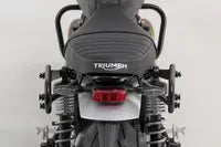 Triumph Speed Twin 1200 [2019-2024] - Sistema de bolsas laterales Legend Gear LC2 Black Edition – Imagen 11