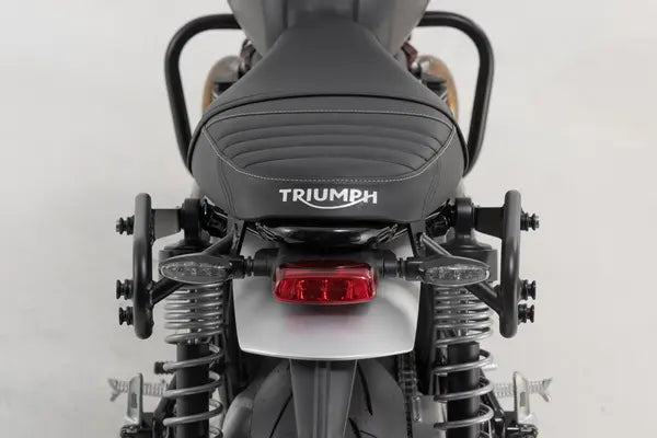 Triumph Speed Twin 1200 [2019-2024] - Sistema de bolsas laterales Legend Gear LC2 Black Edition – Imagen 4