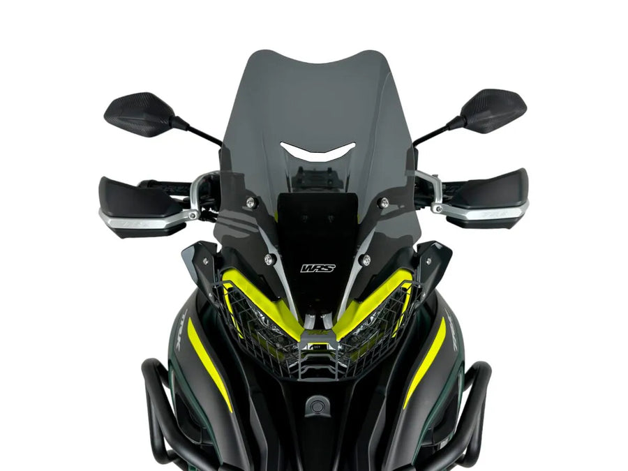 Benelli TRK 702 [WRS] – Parabrisas