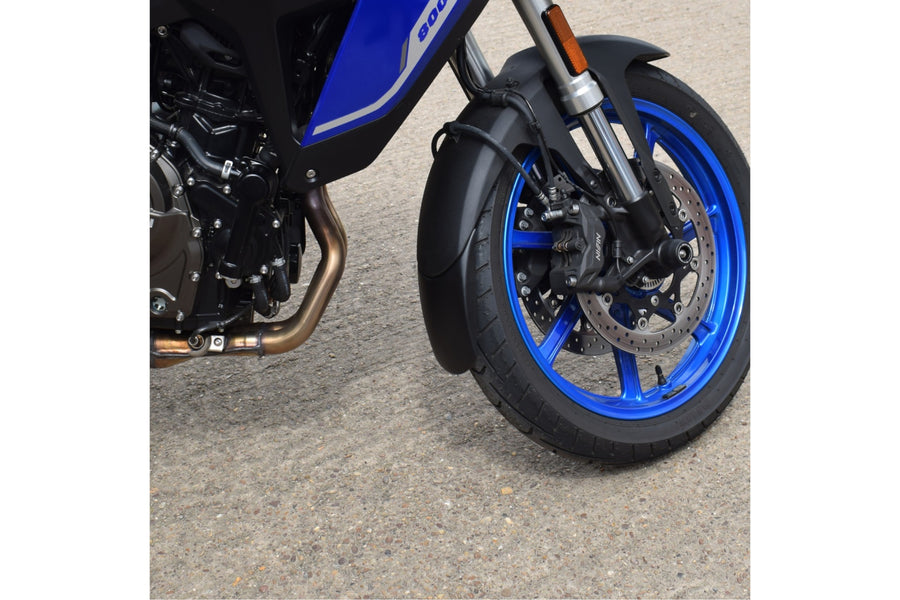 SUZUKI DL 800 V-STROM RE [2025] – Ampliación del guardabarros delantero