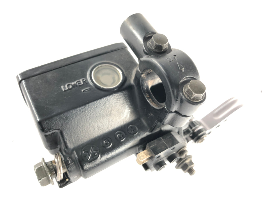 Suzuki DL 1000 V -strom [2006] - Bomba de freno en la palanca del freno con mango de freno