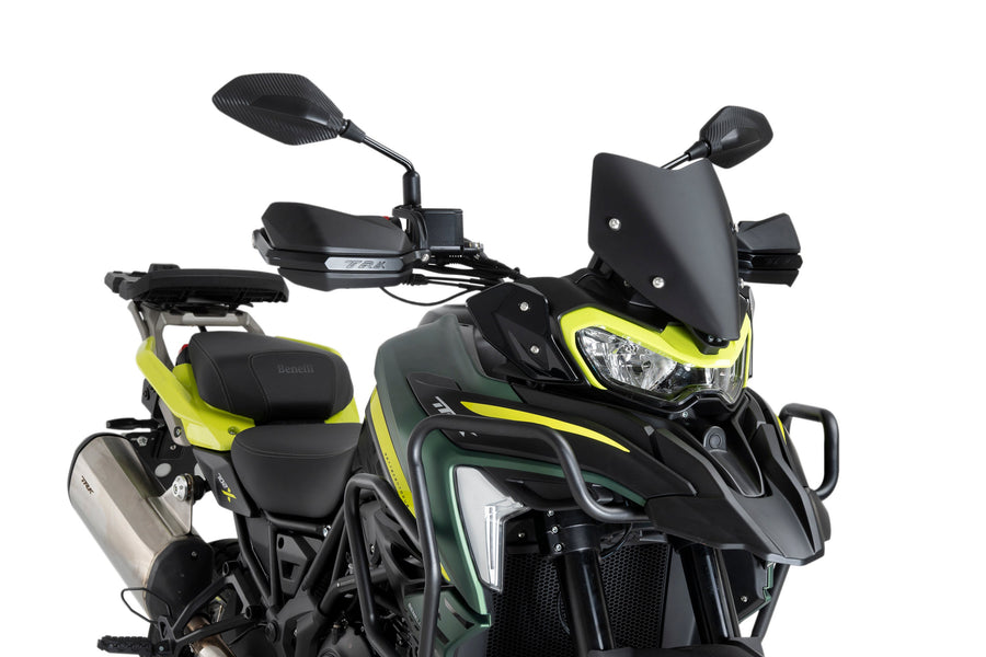 BENELLI TRK 702 X [2024] – pantalla deportiva – muy tintada