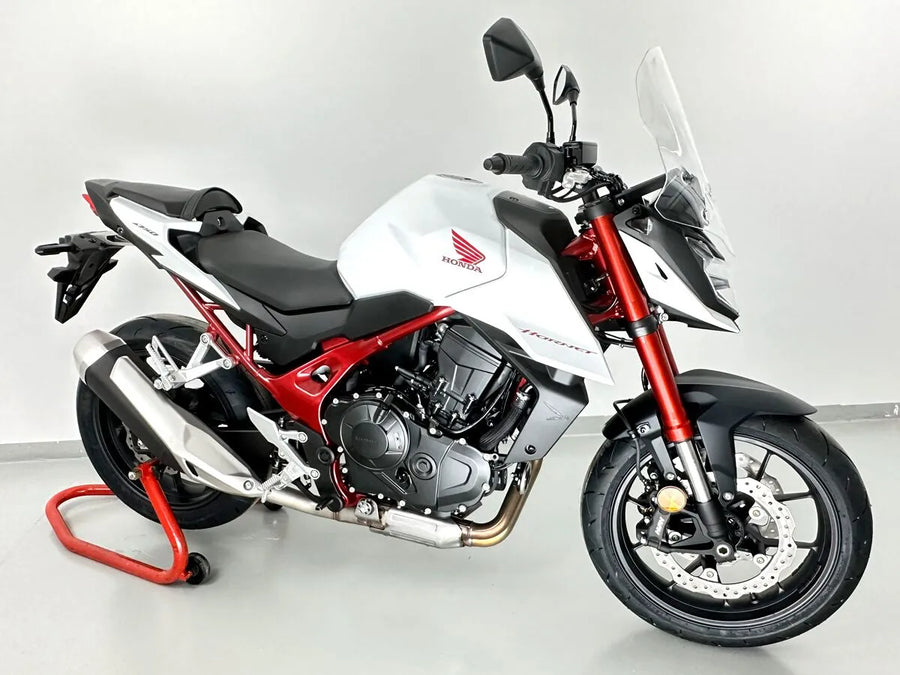 Honda CB 750 Hornet [WRS] - parabrisas