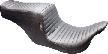 Harley Davidson Touring [LE PERA] – Asiento delantero con cola levantada