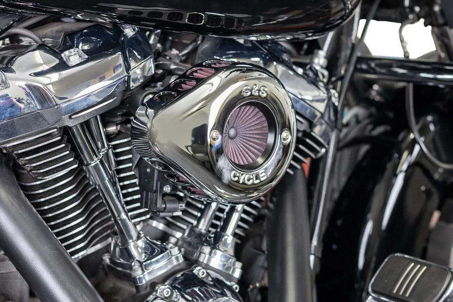 Harley-Davidson FLRT 1868 Freewheeler 114 [2022-2023] - Air Stinger Stealth Luftfiltersatz – Oberfläche: Verchromt – Bild 5