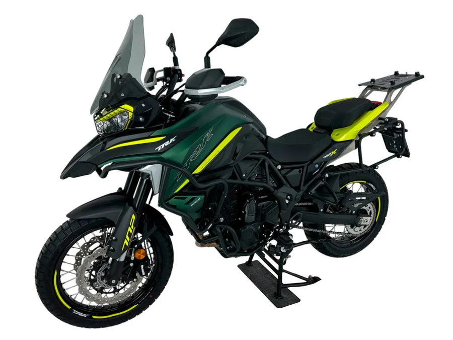 Benelli TRK 702 [WRS] – Parabrisas