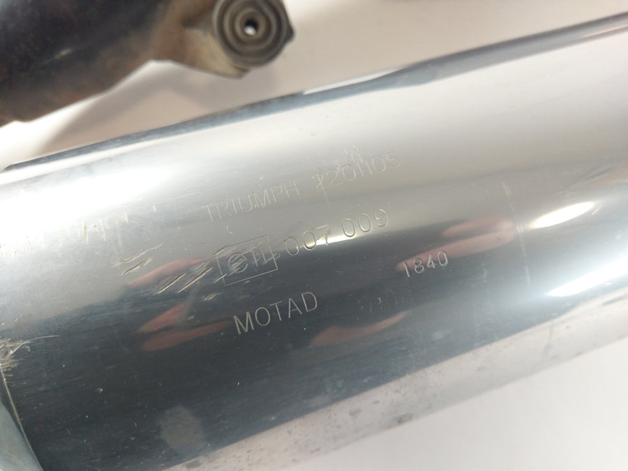 Triumph Trophy 1200 T300E [1996] - Silenciador de escape a la izquierda y derecha