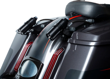 Harley-Davidson FLHXU 1977 Street Glide Ultra 121 [2025] - Soportes exteriores de depósito remoto REVO ARC Billet - Imagen 2