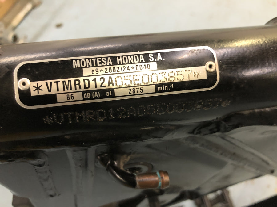 Honda FMX 650 RD12 [2006] - Bastidor con papeles