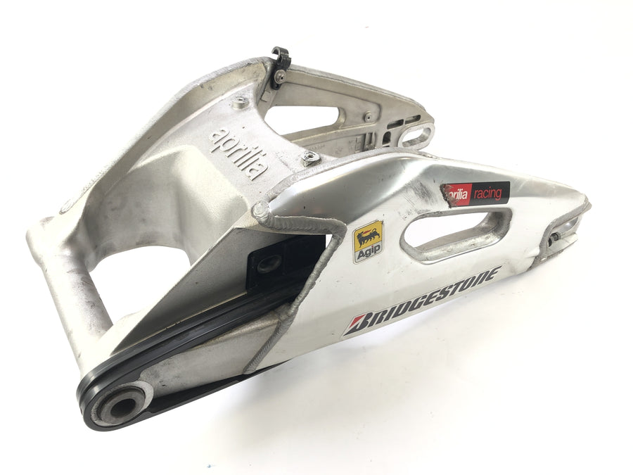 Aprilia RSV4 1000 [2010] - Consumo de ensamblaje roto de la rueda trasera en retroceso.