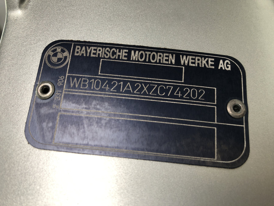 BMW R 850 C 259C [1999] - cabezal del bastidor con documentación del vehículo