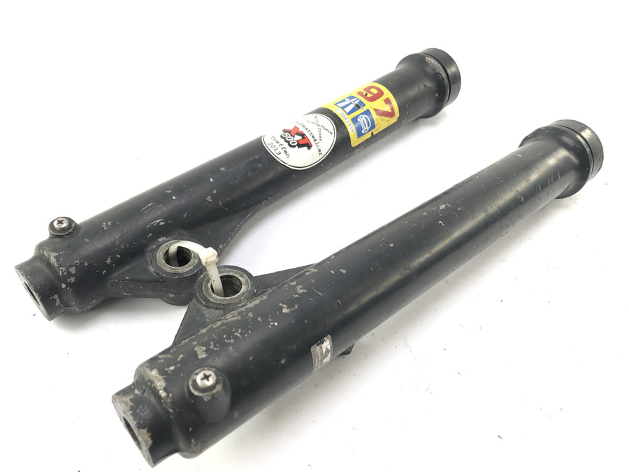 Yamaha XT 500 1U6 [1981] - Pipes Telegabel a la izquierda y derecha