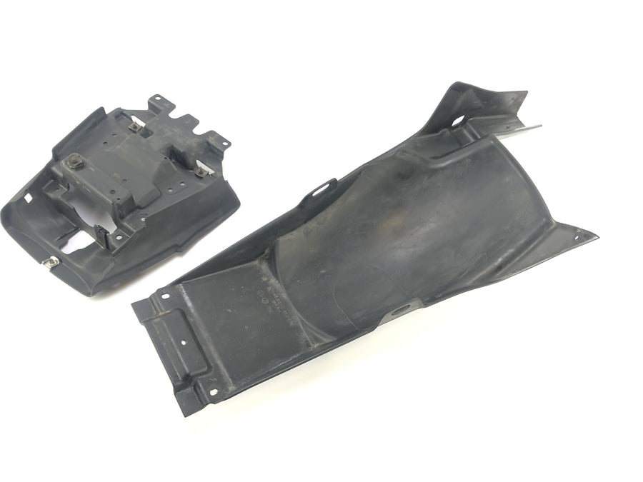 BMW F 650 GS Dakar [2007] - Protección de salpicaduras subterráneas