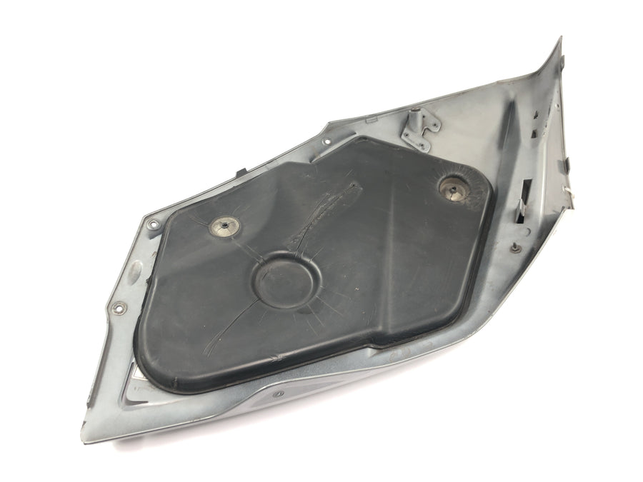 BMW K 1200 S K12S [2005] - Código de color del panel lateral derecho 933