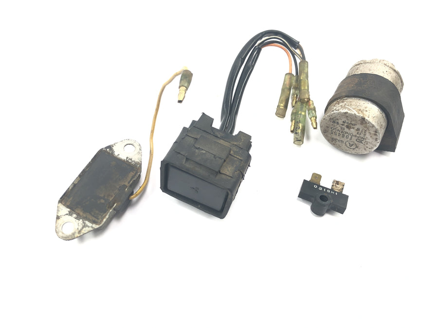 Yamaha DT 175 2K4 [1982] - paquete de electrónica de relés