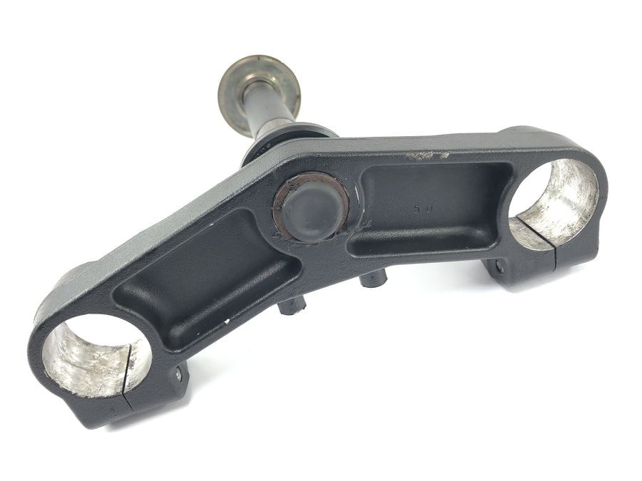 Triumph Daytona 900 T300 [1993] - Puente de la bifurcación debajo