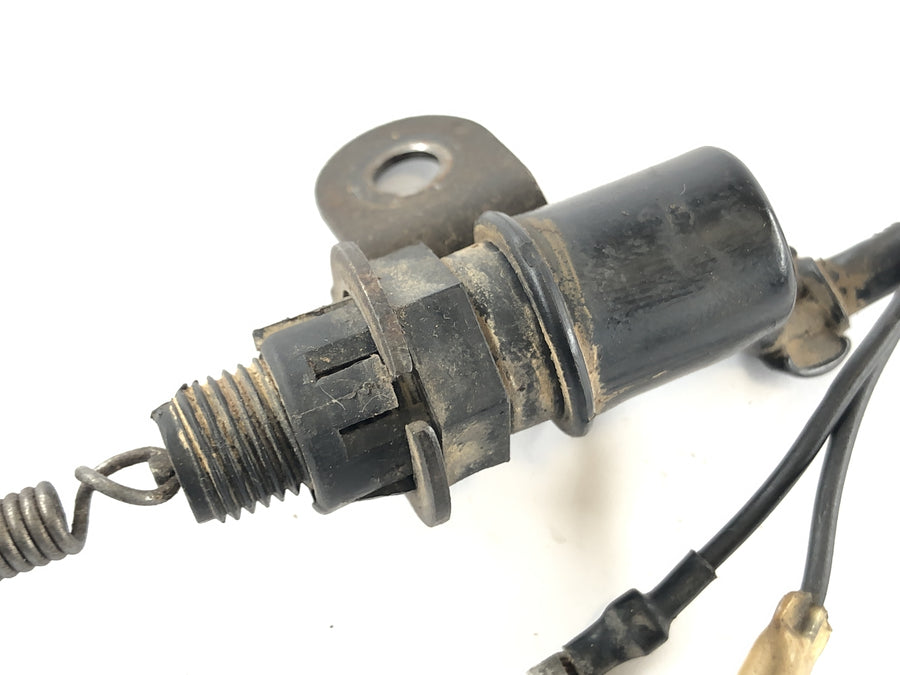Yamaha XT 600 Zentere 34L [1985] - Interruptor de luz de freno en la parte posterior