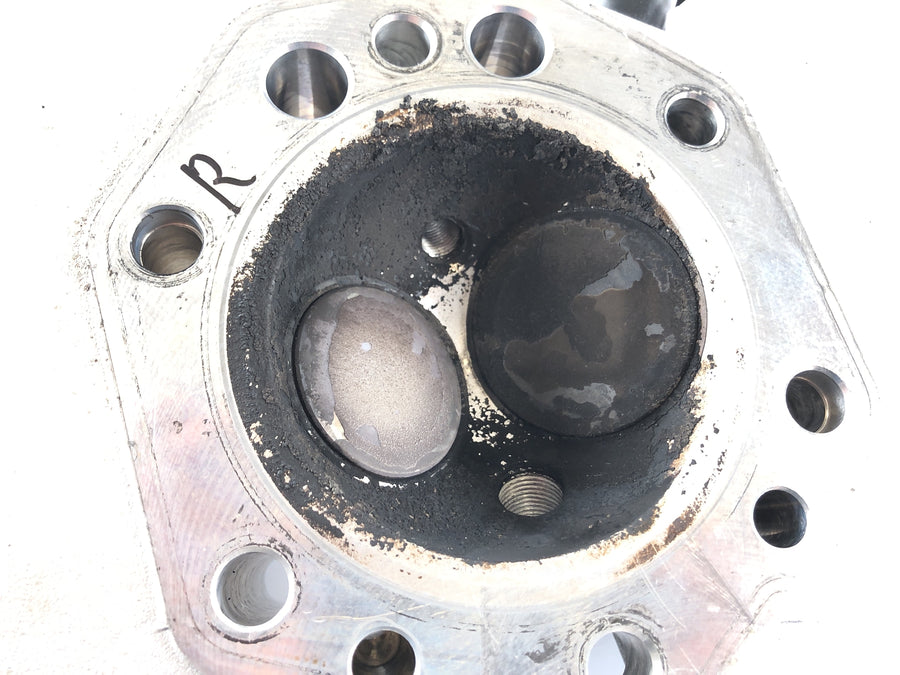 Moto Guzzi 1200 Sport [2007] - Cylinder Head a la derecha