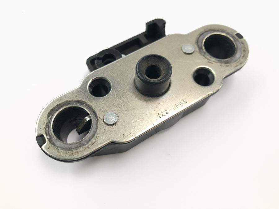 Suzuki GSX R 1000 WVB6 K6 [2006] - Bloqueo de asiento