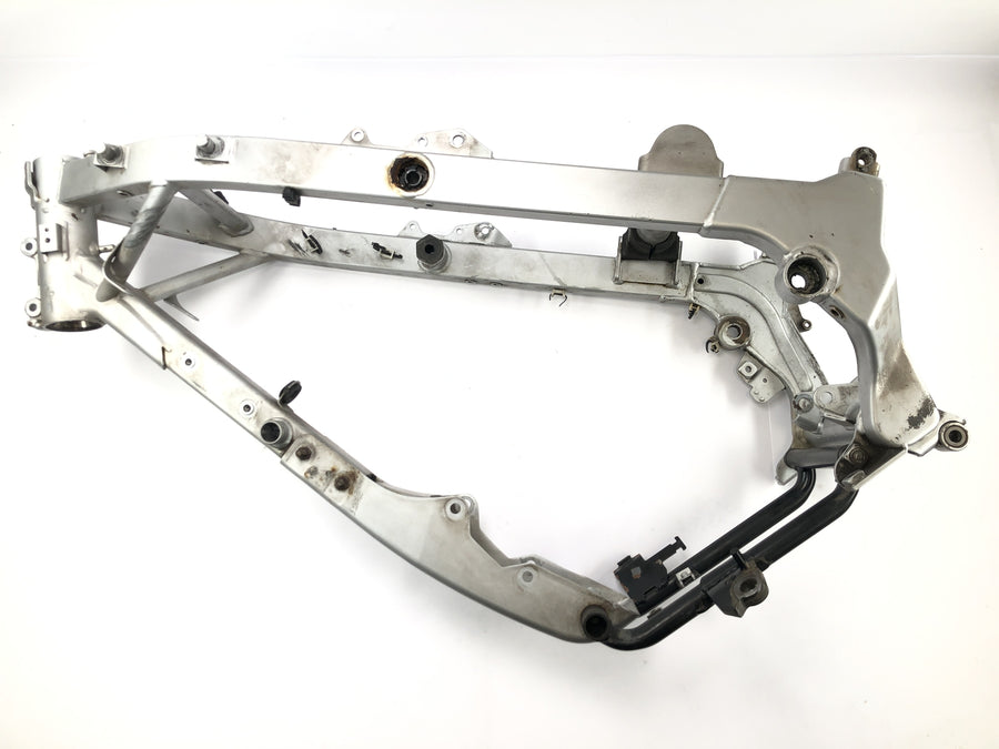 BMW F 650 GS R13 [2000] - Bastidor principal con papeles