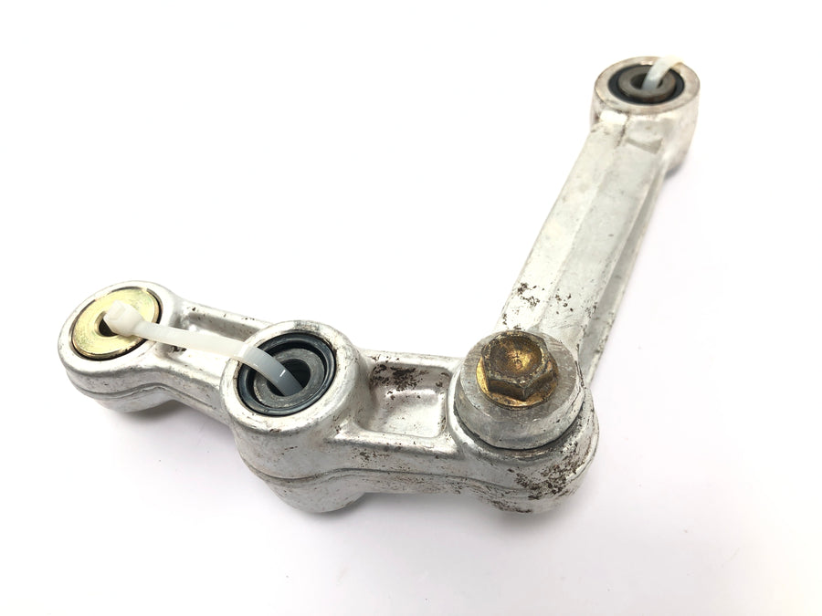 Cagiva Planet 125 [1998] - Palanca de desviación deflexión del puntal de la suspensión trasera
