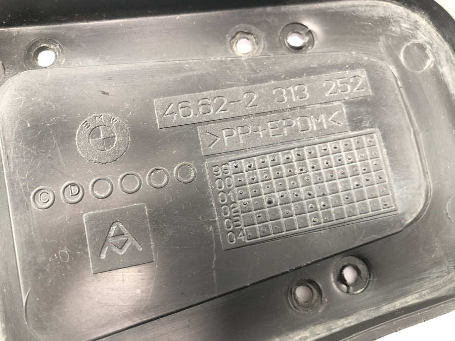 BMW R 1150 GS R21 [2002] - Cubierta protectora contra salpicaduras para soporte de luz trasera
