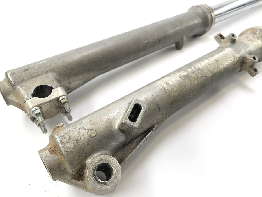 Yamaha XT 500 1U6 [1981] - Hornera de suspensión Telegabel de horquilla con eje