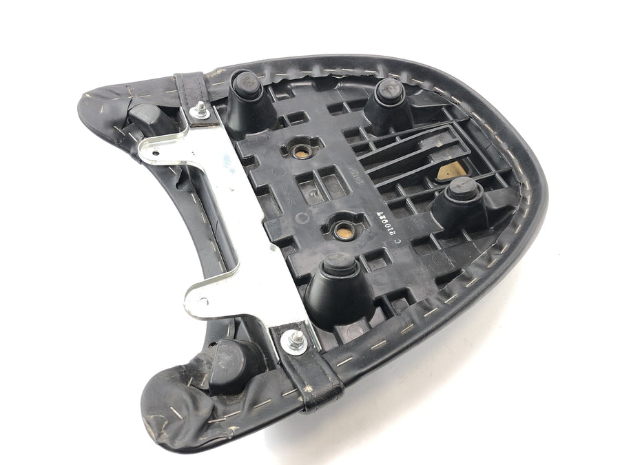 Suzuki VZ 1500 WVCU [2011] - Asiento del acompañante