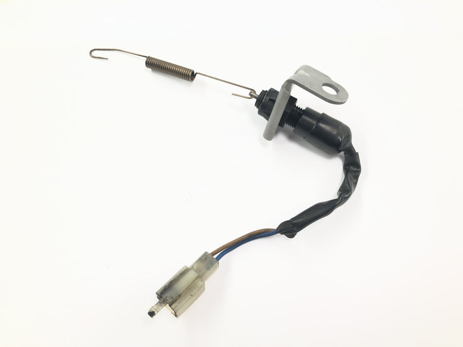 TRIUMPH DAYTONA 955I T595 [1998] - Interruptor de luz de freno trasero