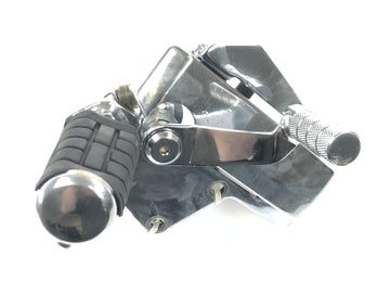 Honda VTX 1800 SC46 [2004] - Reposapiés conductor derecho con soporte y pedal de freno - 0