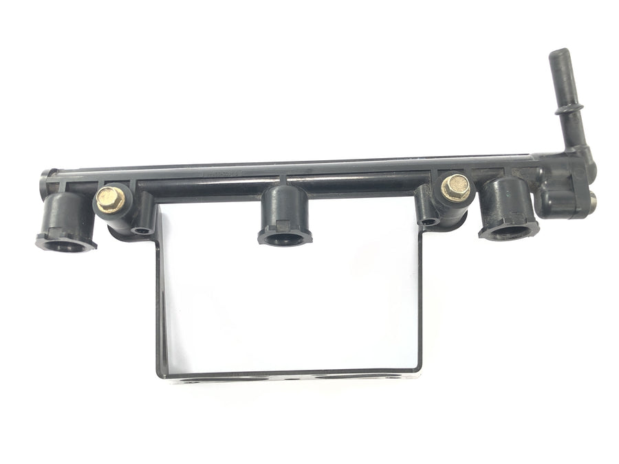 Triumph Speed Triple 1050 515NJ [2007] - Soporte carril inyección distribuidor combustible Fuelrail