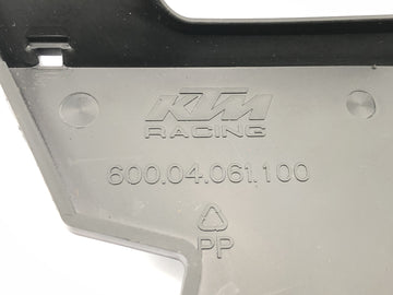 KTM 950 Adventure LC8 [2004] - Cubrecadena trasero cubrecadena - 0