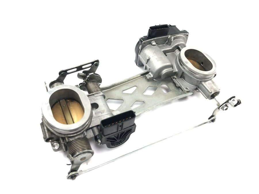 Ducati Multistrada 1200 S Touring [2009] - Cuerpo de mariposa