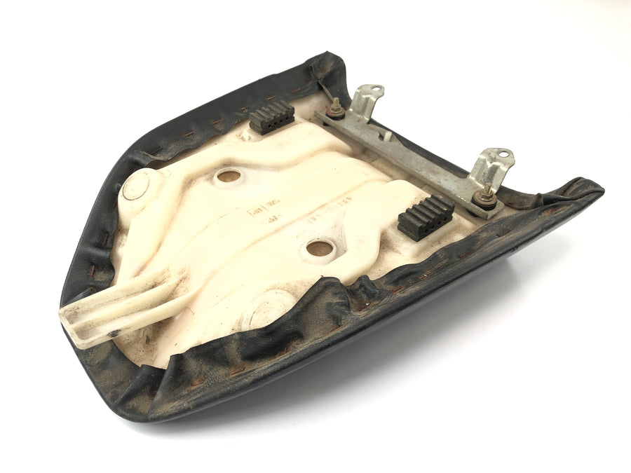 Suzuki GSX-R 1100 W GU75 C [1994] - Asiento trasero