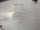 Aprilia RST 1000 Futura [2002] - revestimiento lateral en el lado derecho del panel del asiento-3