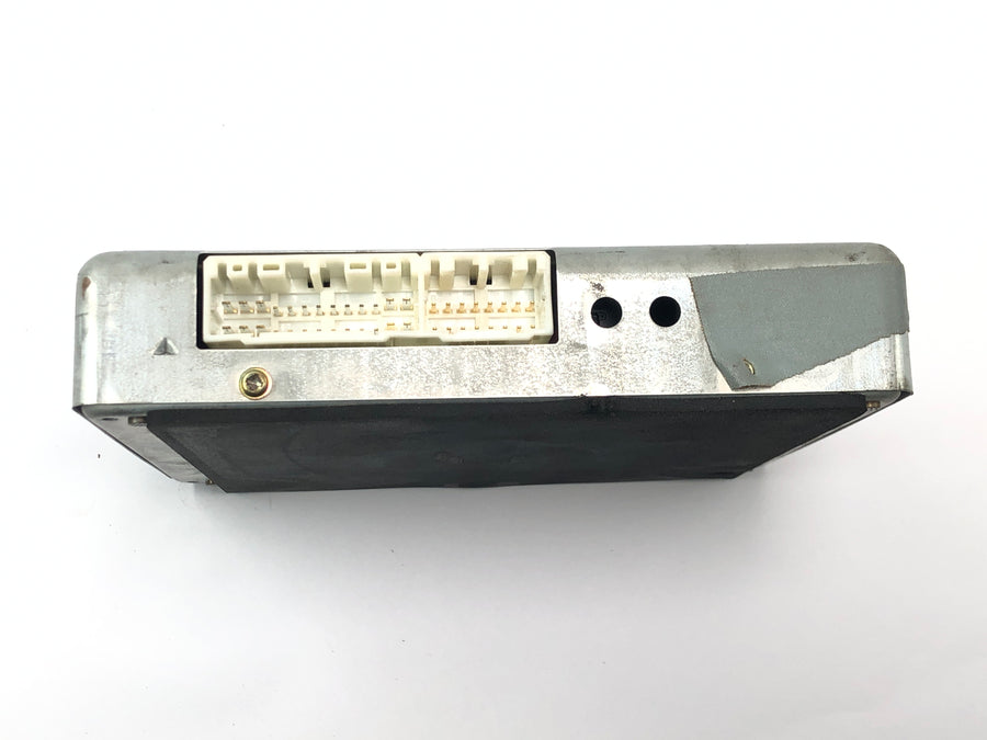 Aprilia RSV 1000 RP Mille [2001] - Módulo modulador ECM de la ECU de control de la unidad de control