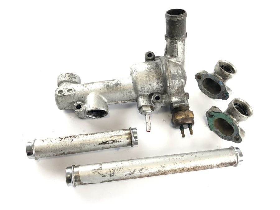 Honda Goldwing GL 1100 SC02 [1980] - Alcanzos de termostato con líneas de refrigerante