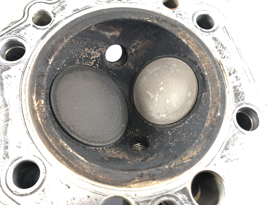Moto Guzzi Norge 1200 [2006] - Cylinder Head a la derecha