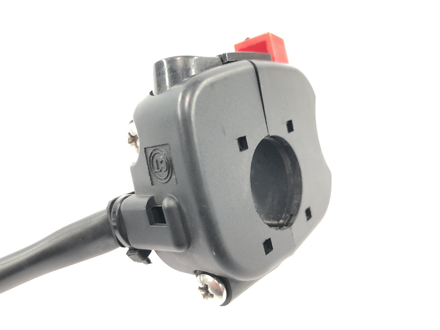SWM SM 125 R [2018] - Montaje manillar interruptor manillar derecho stop