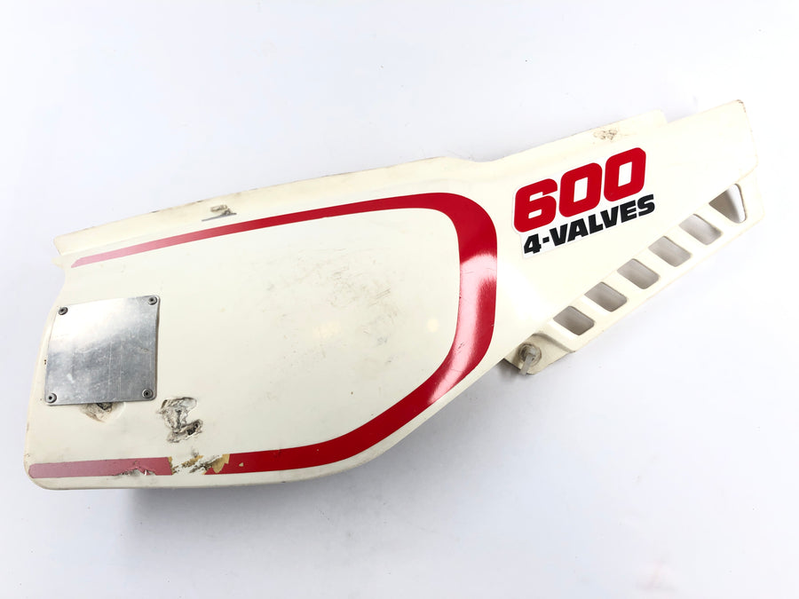 Yamaha XT 600 Zentere 34L [1985] - revestimiento de la página Right Cladding