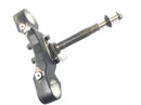 Suzuki VZ 1500 WVCU [2011] - Puente de horquilla inferior del cabezal de control del puente de horquilla-3