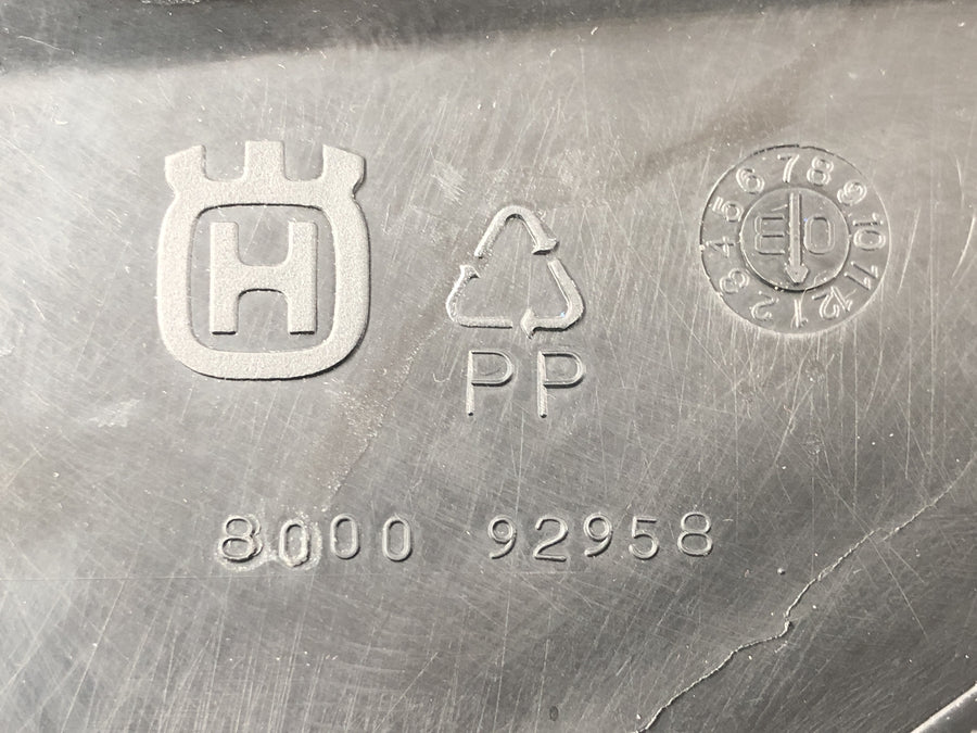 Husqvarna TE 610 H6 8AE [TE 570 H7] - Panel lateral tapa lateral trasera derecha