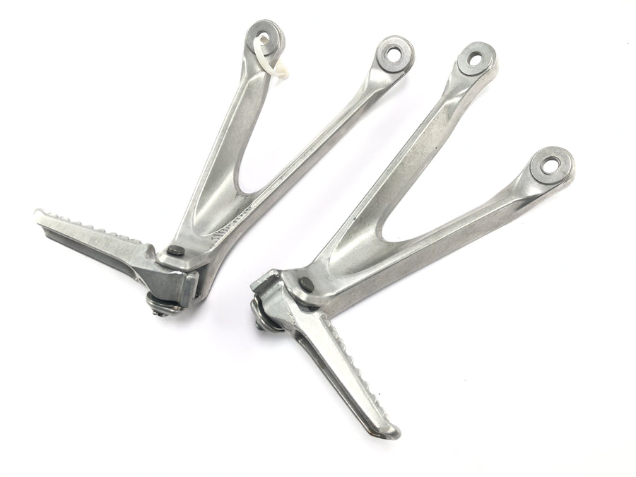 Honda CBR 1000 RR SC59 [2008] - Sistema de reposapiés para pasajero, soporte para reposapiés izquierdo y derecho